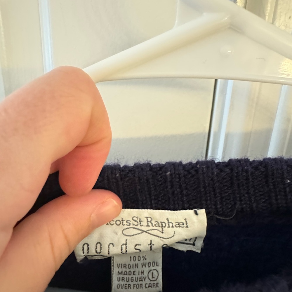 Vintage 90s Women’s Wool Sweater